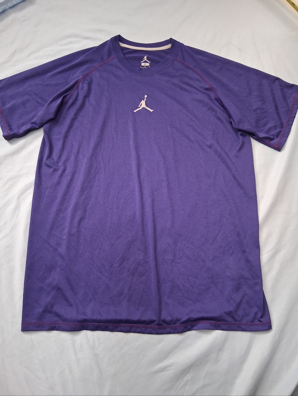 Jordan T-Shirt Men's Size Large Purple Dri-Fit Sport Jumpman Short Sleeve